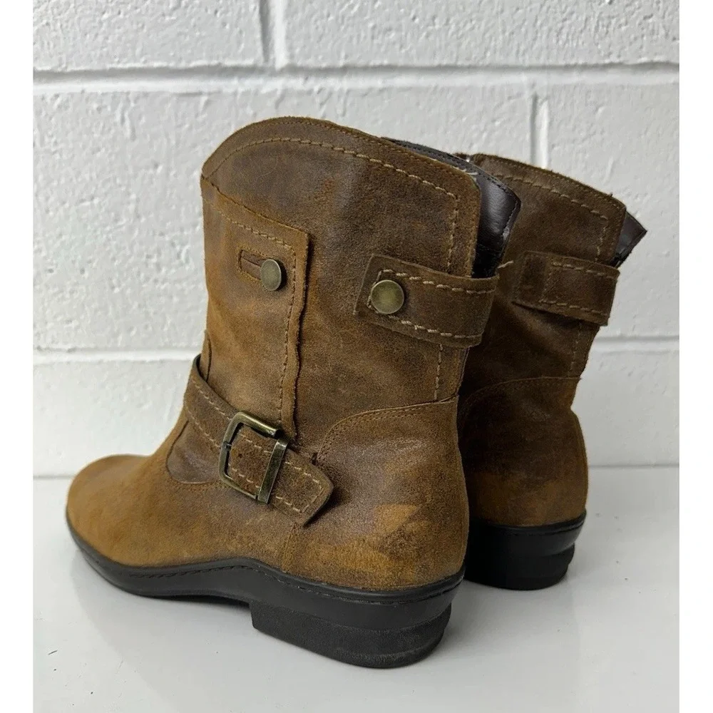 David Tate ankle‎ leather suede Women's brown western boots size 9.5 buckle